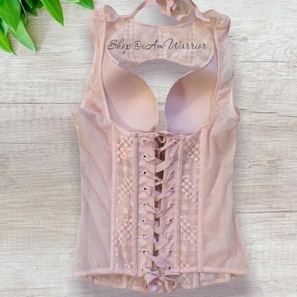 Victoriaโs Secret blush cut out lace up corset *shop@iamwarrior - Picture 5 of 8